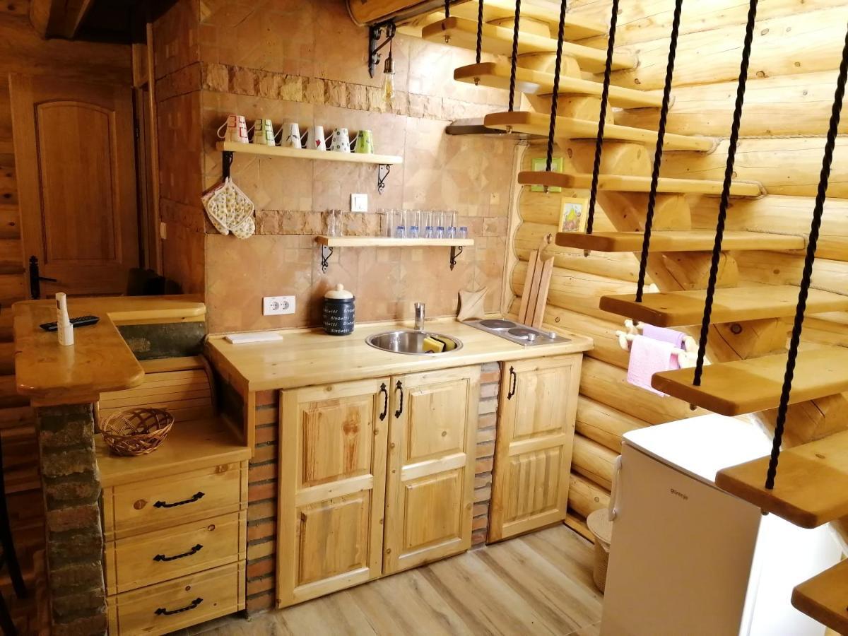 Apartmani Zuti Leptir Vrdnik Zewnętrze zdjęcie